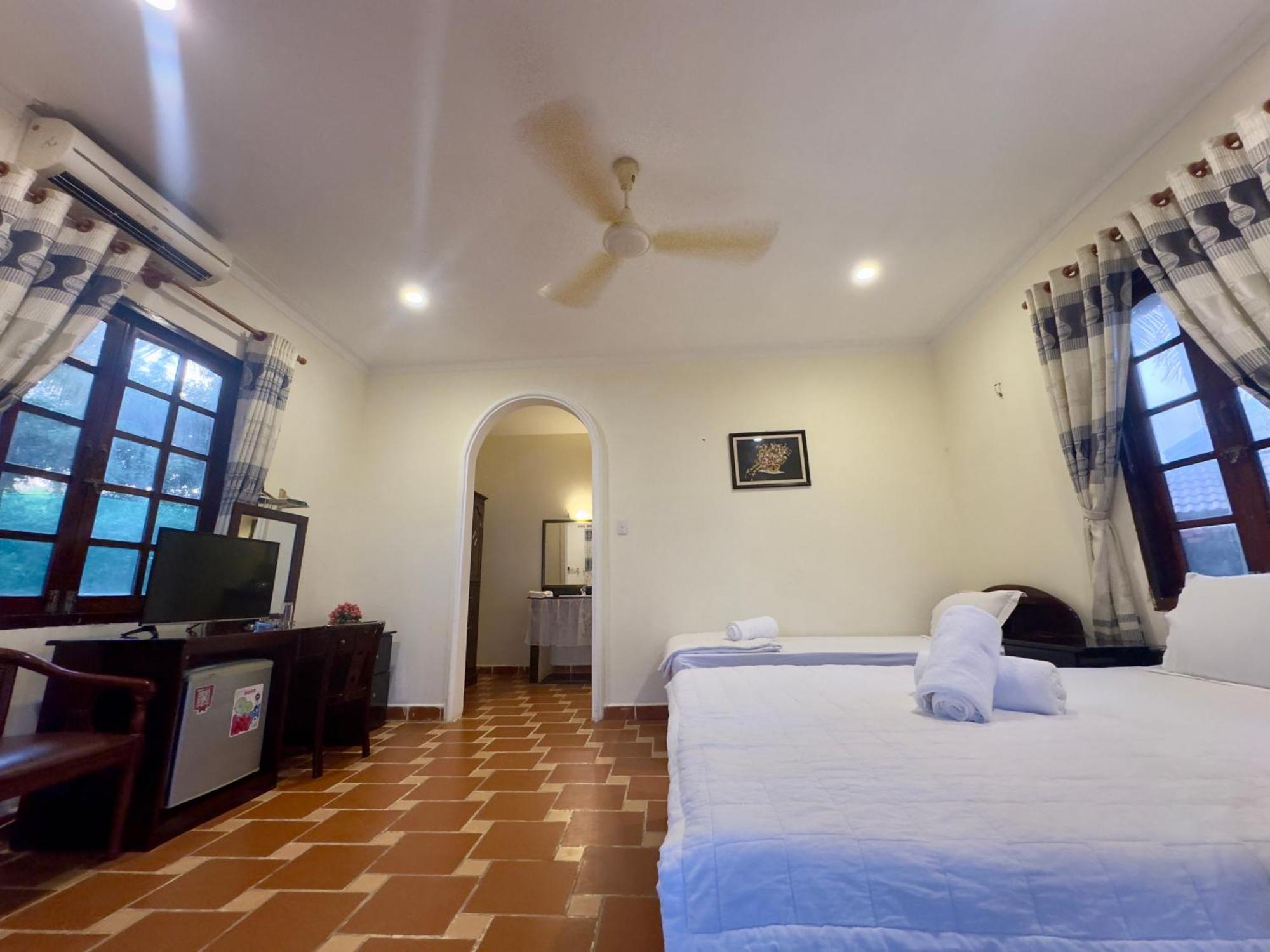 Blue Sailing Resort - Canh Buom Xanh Xom Tram Екстер'єр фото