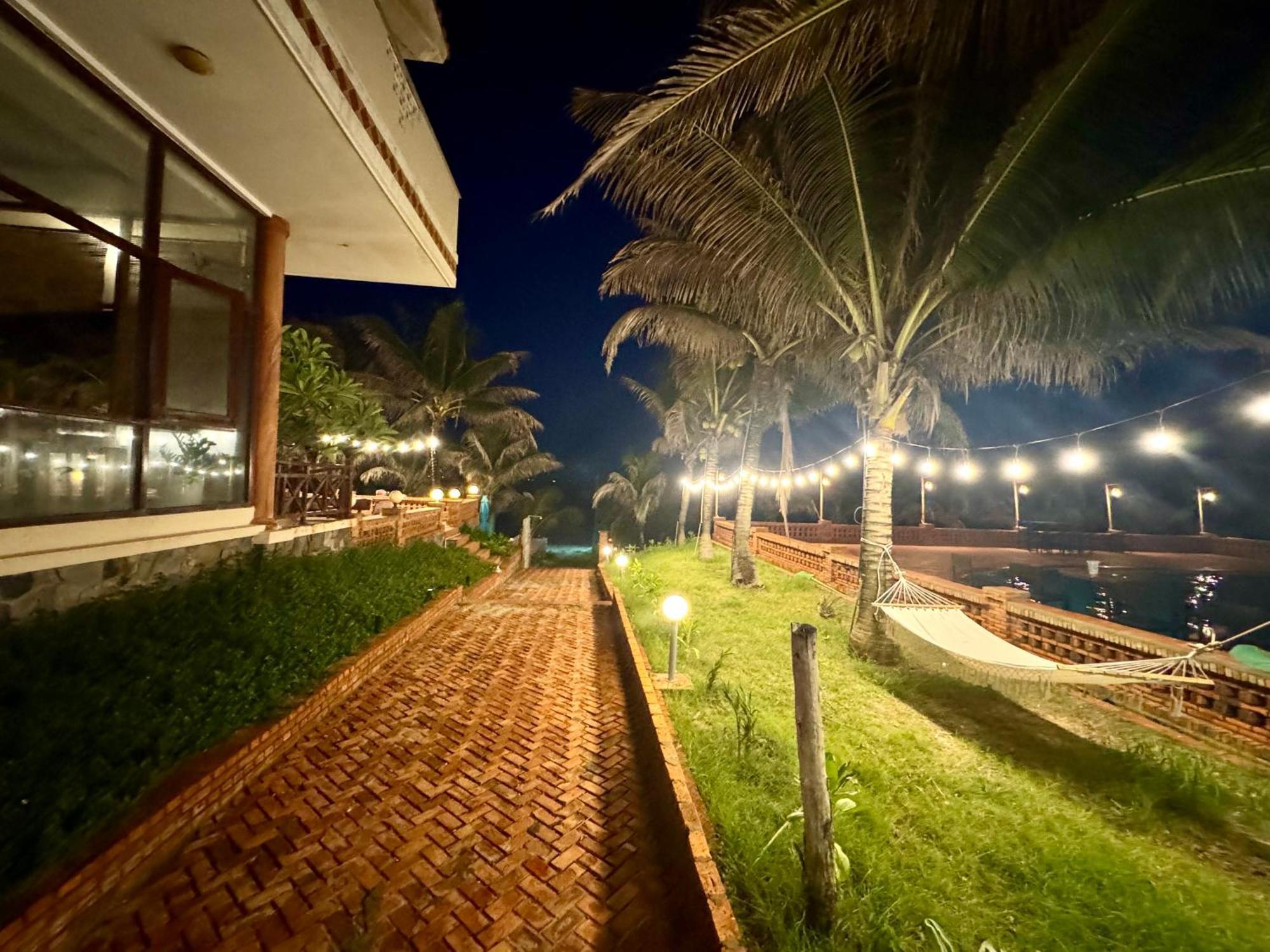 Blue Sailing Resort - Canh Buom Xanh Xom Tram Екстер'єр фото